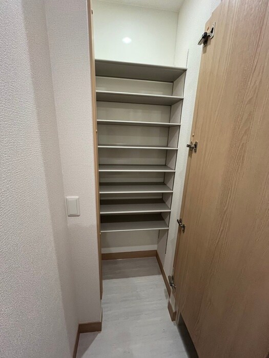 物件内観写真19　(靴箱)
