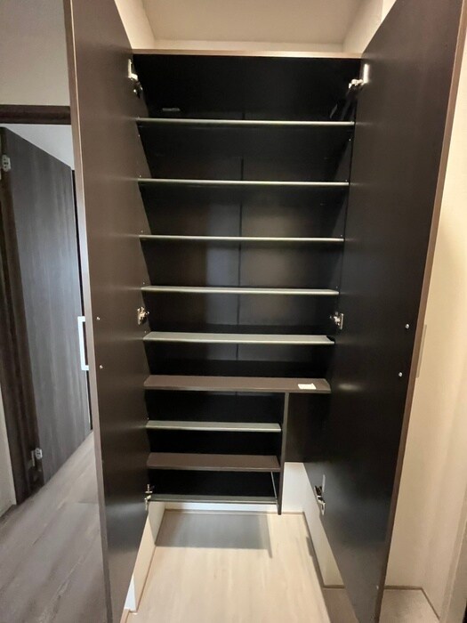 物件内観写真19　(靴箱)