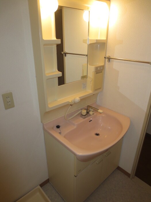 物件内観写真13　(洗面)