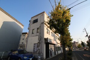 福山ハウスＢ棟外観写真