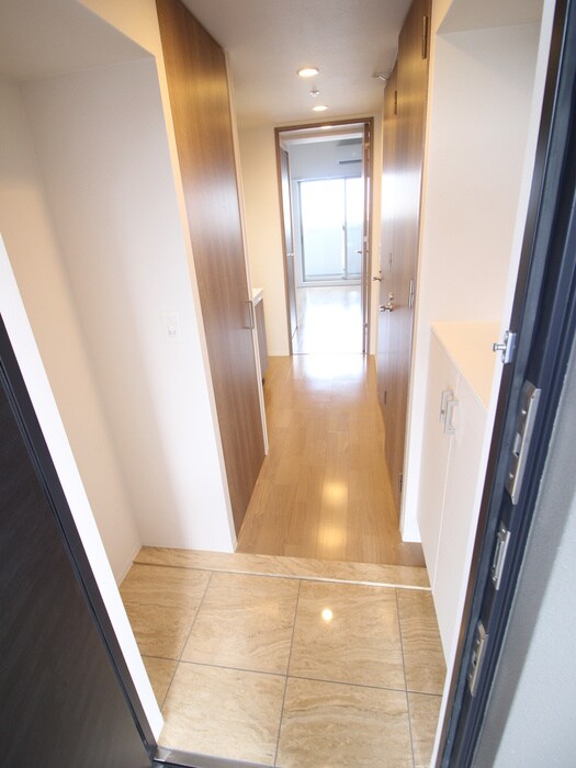 物件内観写真19　(玄関)