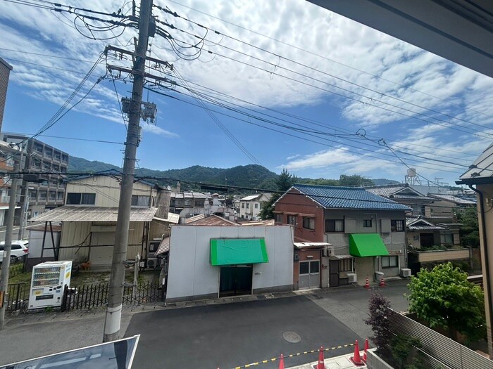 物件内観写真16　(室内からの展望)