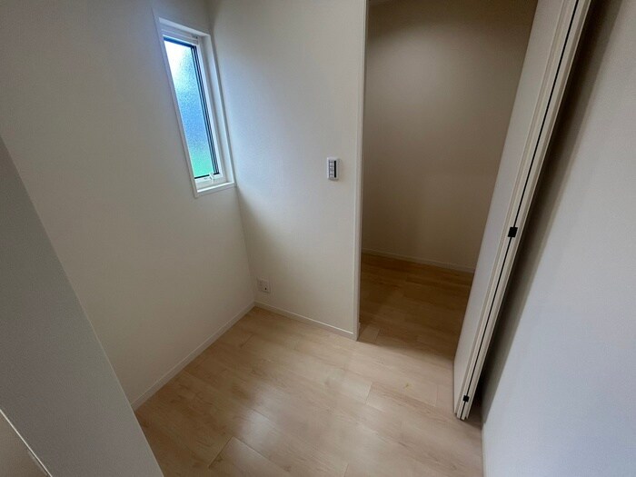 物件内観写真17　(収納)