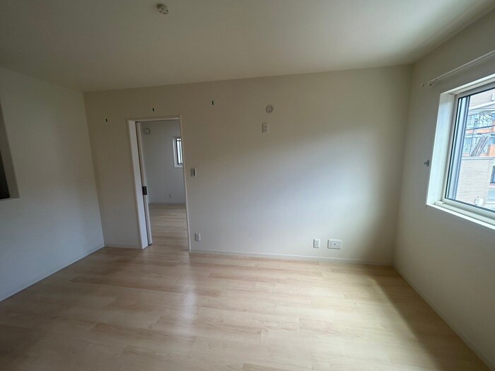 物件内観写真19　(居室)