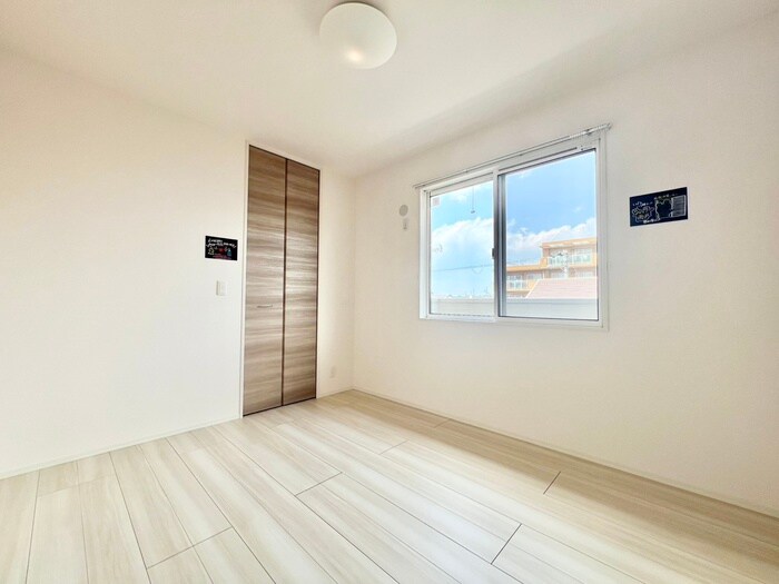 物件内観写真10　(居室)