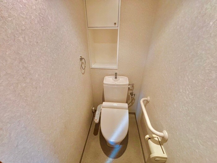 物件内観写真13　(トイレ)