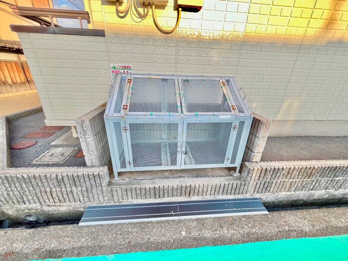 物件外観写真6　(建物設備)