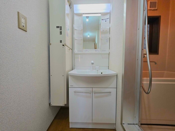 物件内観写真11　(洗面)