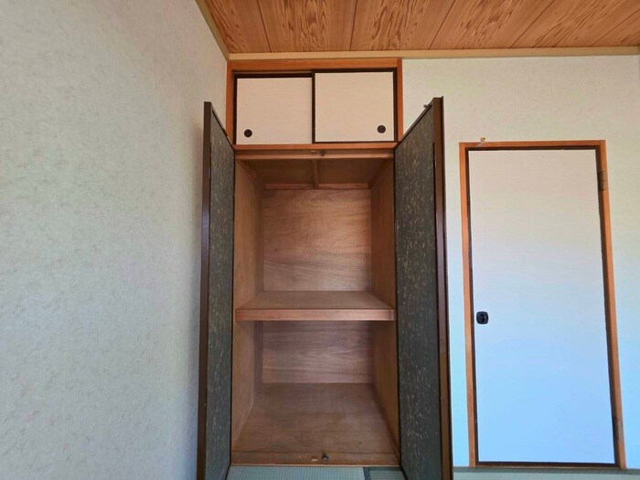 物件内観写真18　(収納)