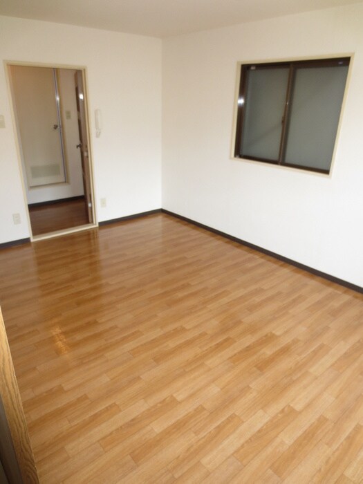 物件内観写真13　(居室)