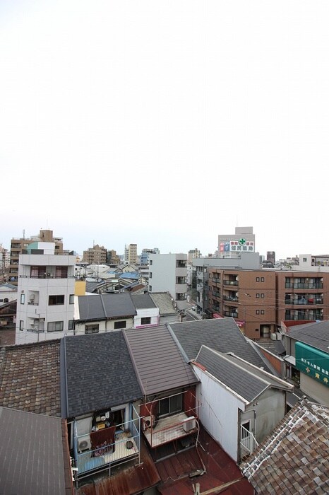 物件内観写真21　(室内からの展望)