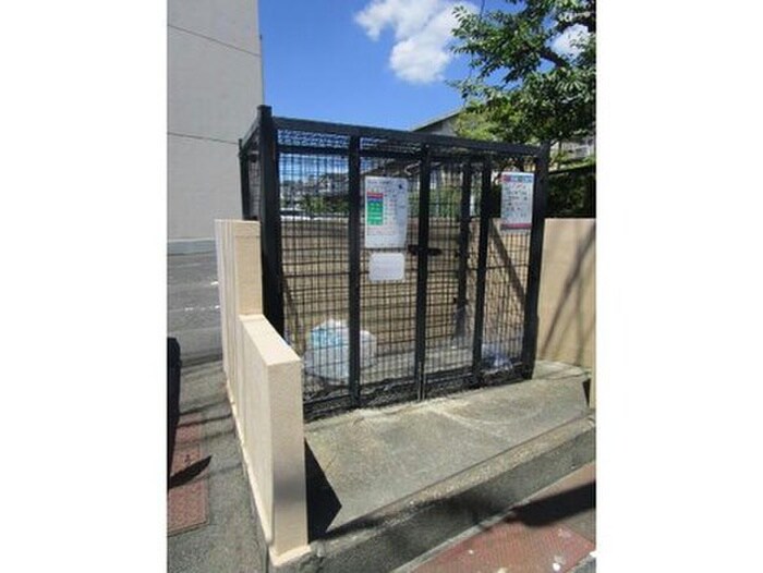 物件外観写真4　(建物設備)