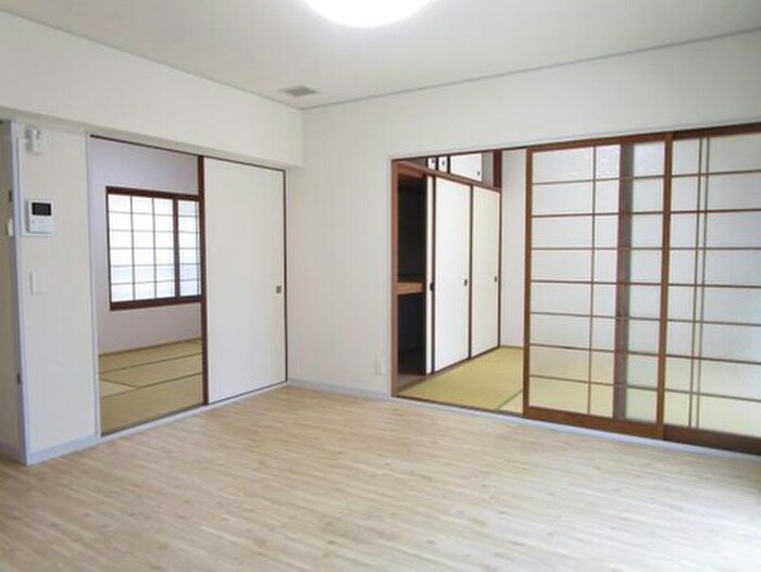 物件内観写真10　(居室)