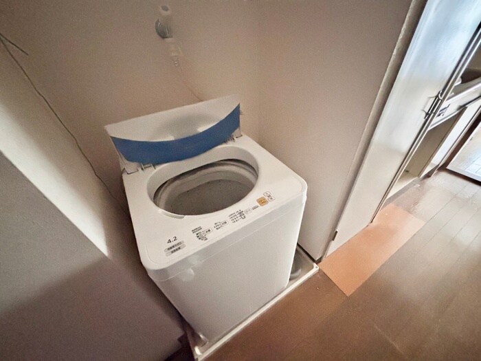 物件内観写真13　(洗濯機置場)