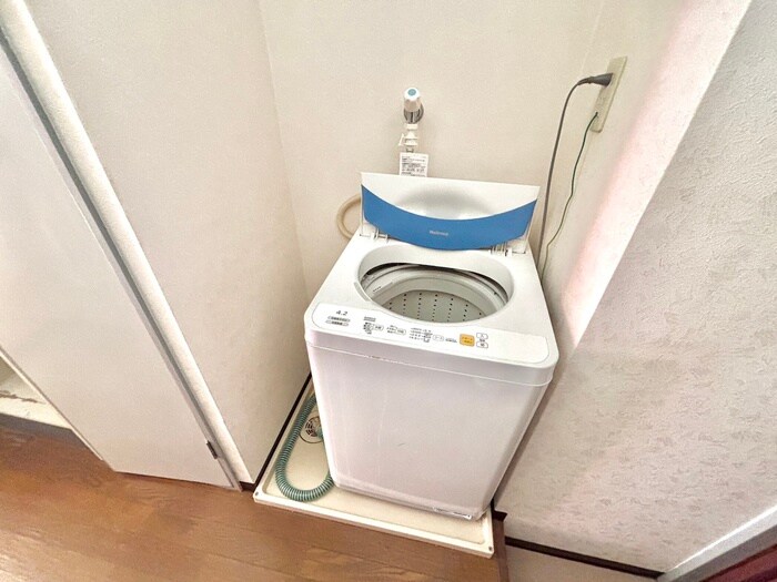 物件内観写真13　(洗濯機置場)