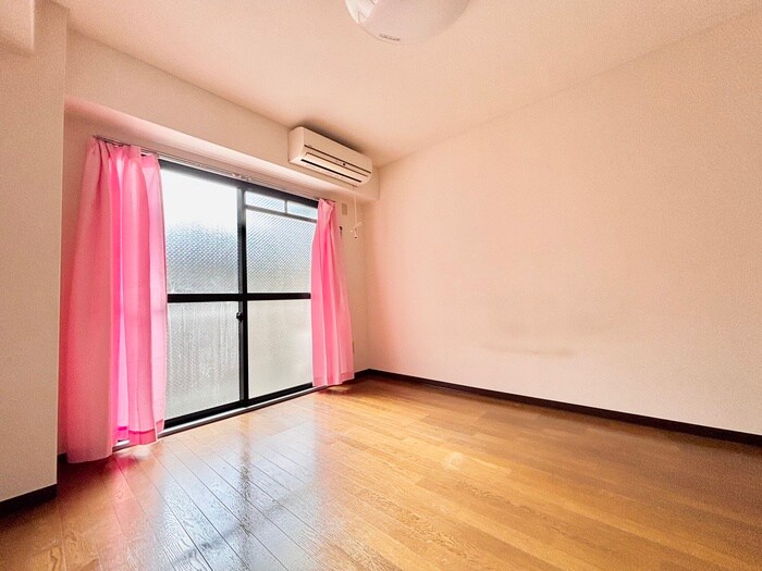 物件内観写真21　(居室)