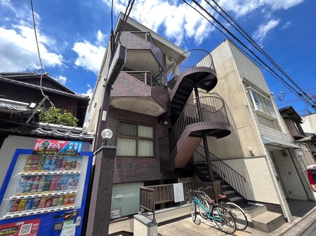 第２塚脇ビル　シャガ－ル外観写真