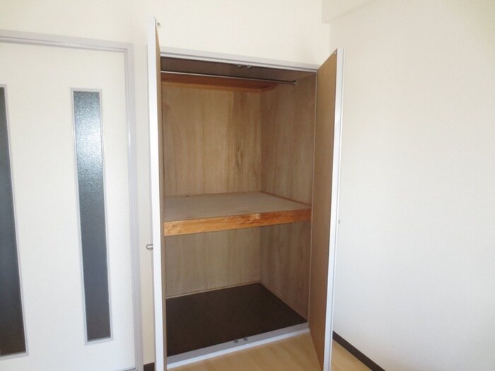 物件内観写真22　(居室)