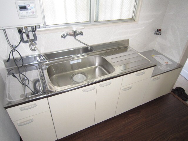 物件内観写真6　(キッチン)