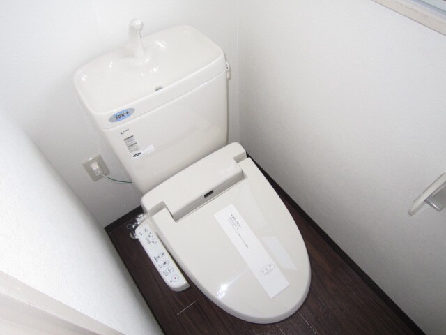 物件内観写真10　(トイレ)