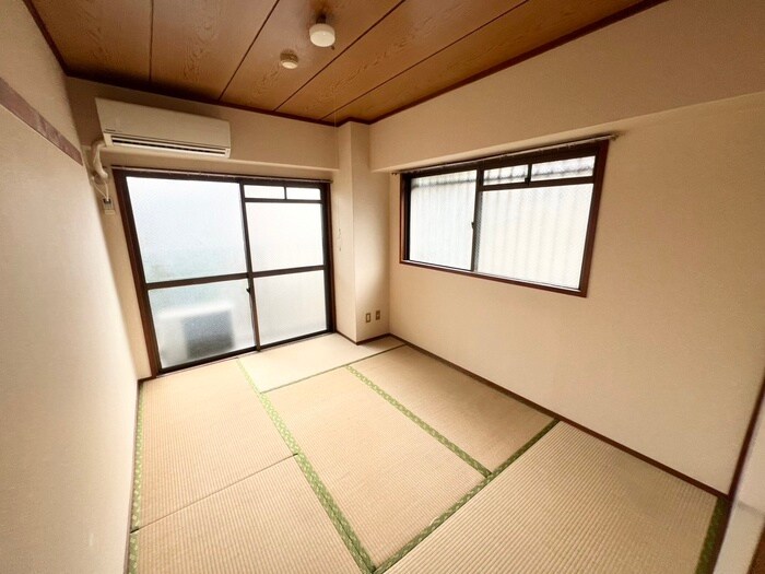 物件内観写真16　(居室)