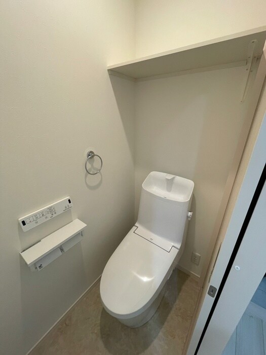 物件内観写真11　(トイレ)