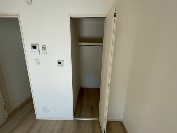 物件内観写真13　(収納)