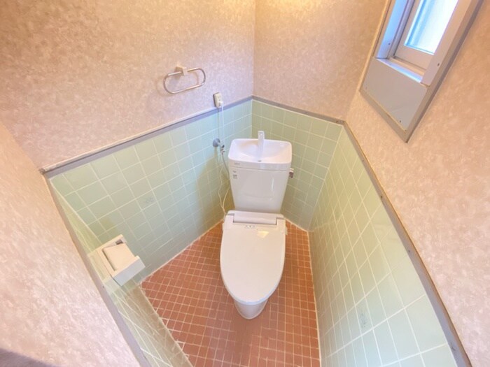 物件内観写真13　(トイレ)