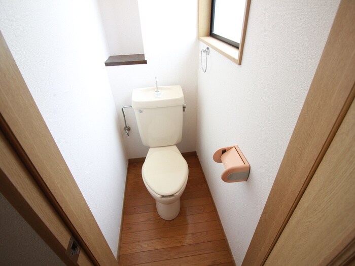 物件内観写真13　(トイレ)