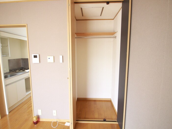 物件内観写真17　(収納)