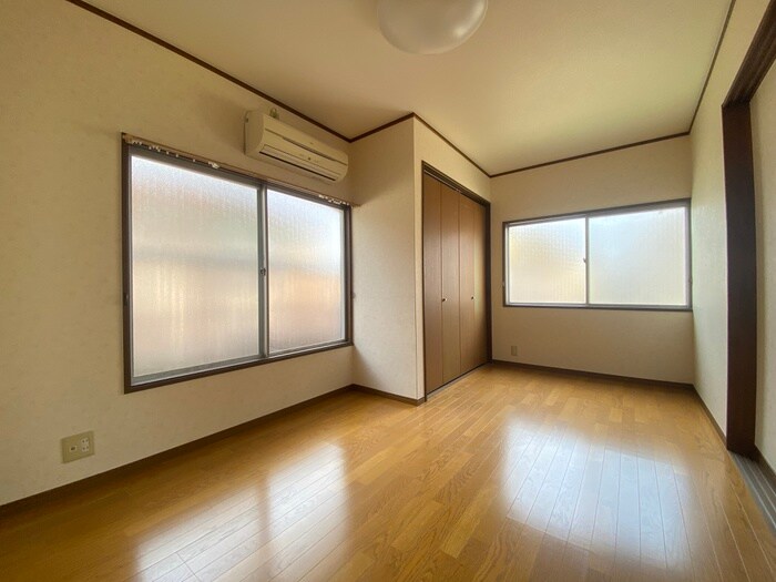 物件内観写真7　(居室)