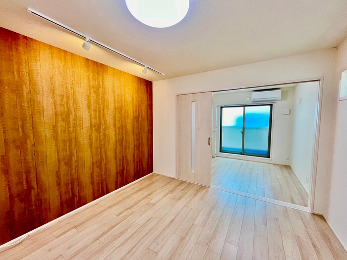 物件内観写真22　(居室)