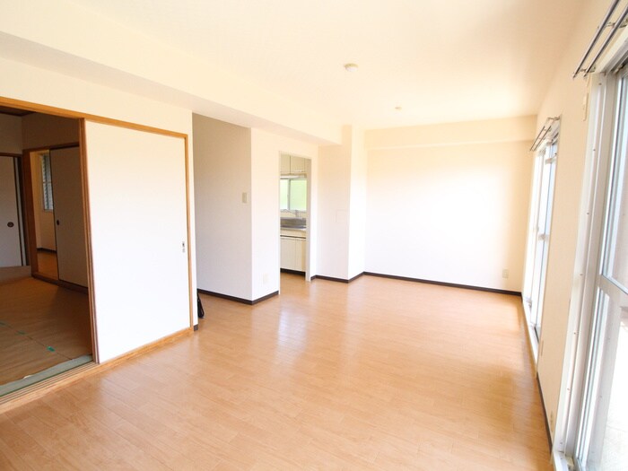 物件内観写真9　(居室)