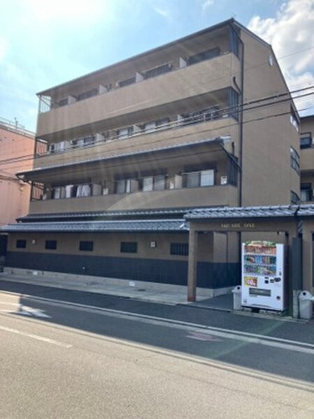 スクウェアワン外観写真