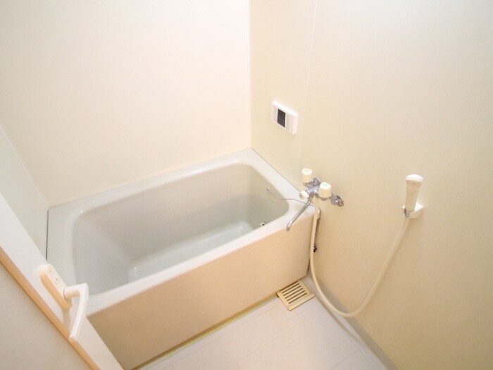 物件内観写真10　(バス／シャワールーム等)