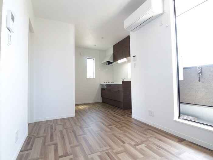 物件内観写真7　(居室)