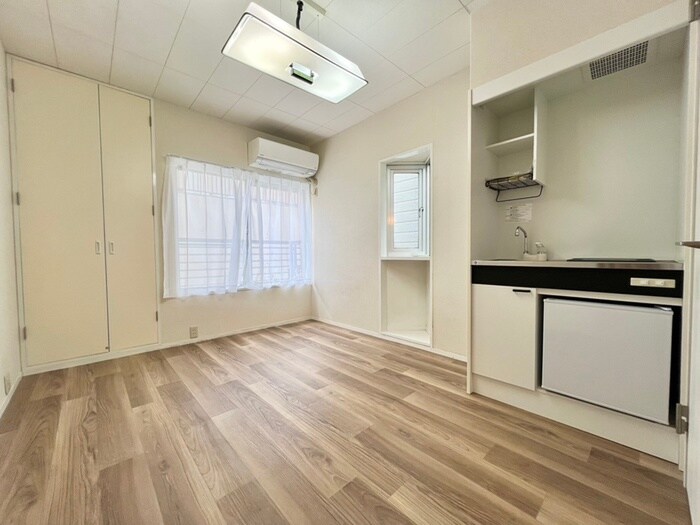 物件内観写真8　(居室)