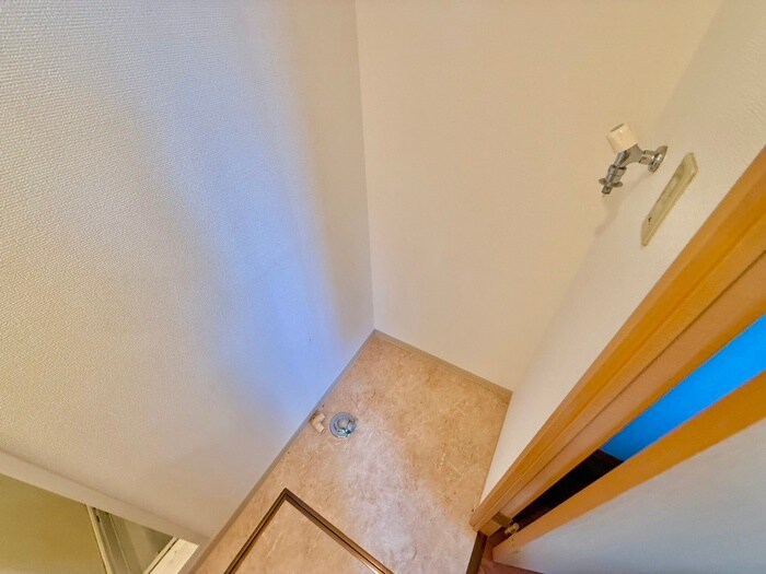 物件内観写真19　(洗濯機置場)