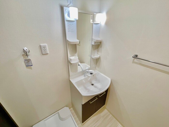 物件内観写真10　(洗面)