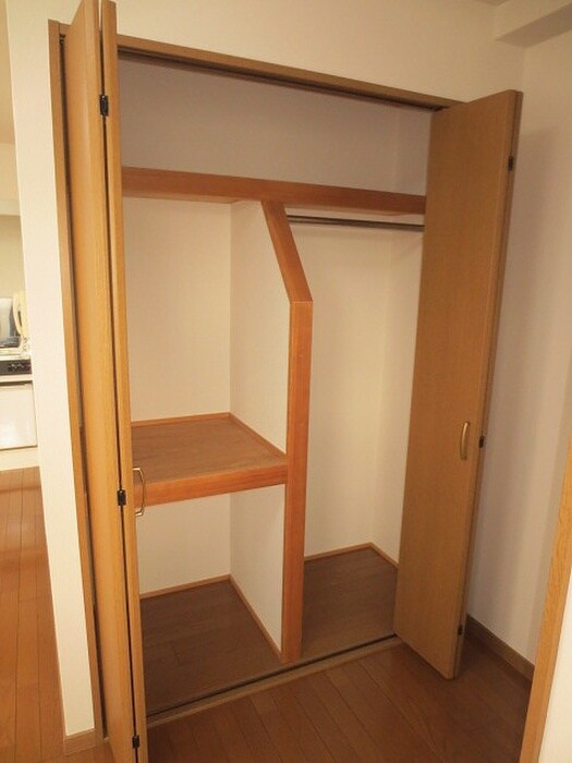 物件内観写真13　(収納)