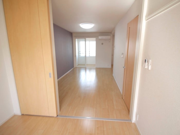 物件内観写真12　(居室)