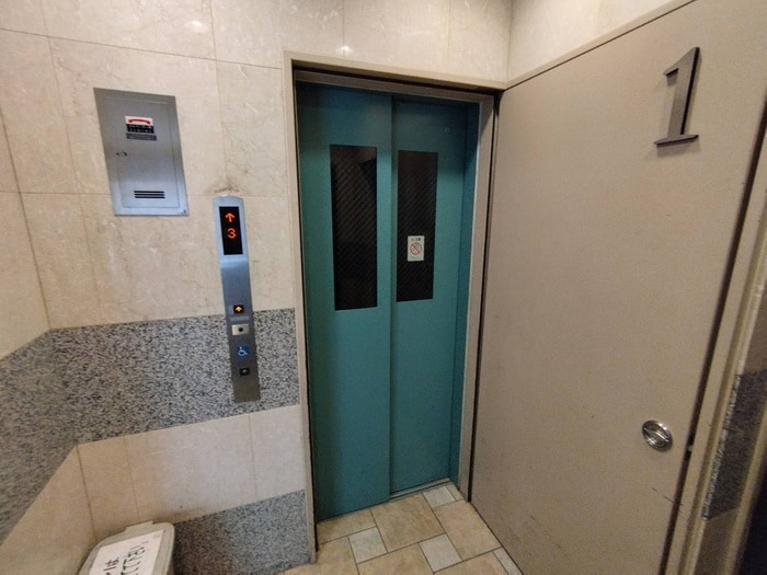 物件外観写真3　(建物設備)