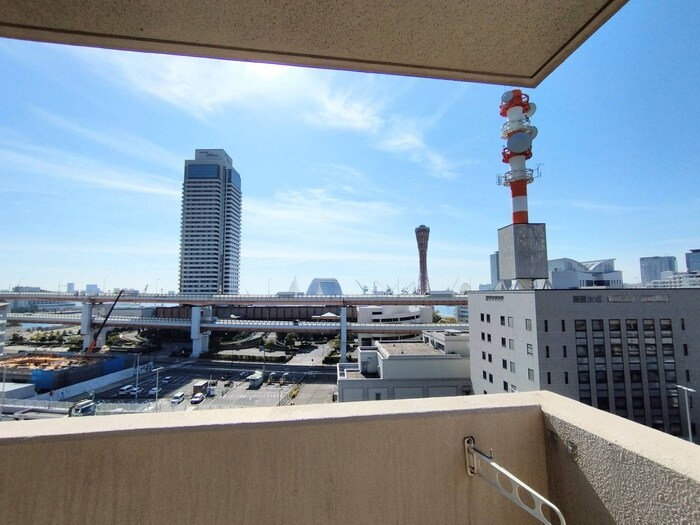 物件内観写真22　(室内からの展望)