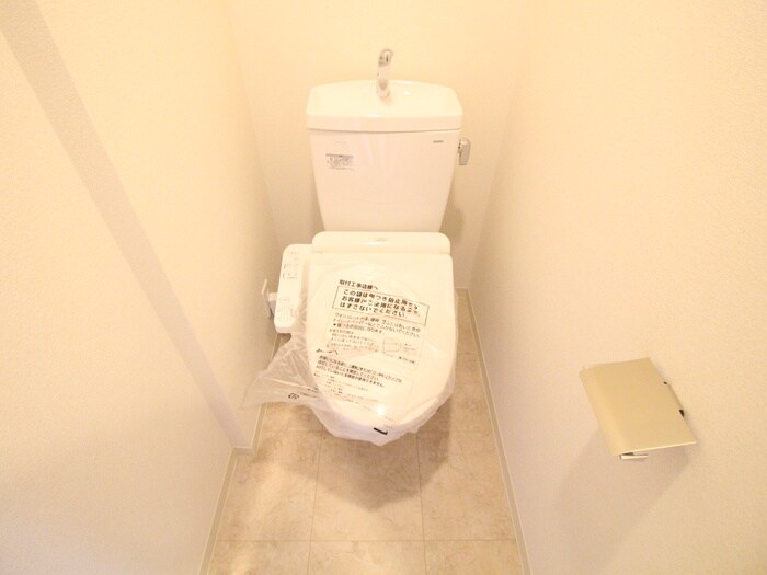 物件内観写真9　(トイレ)