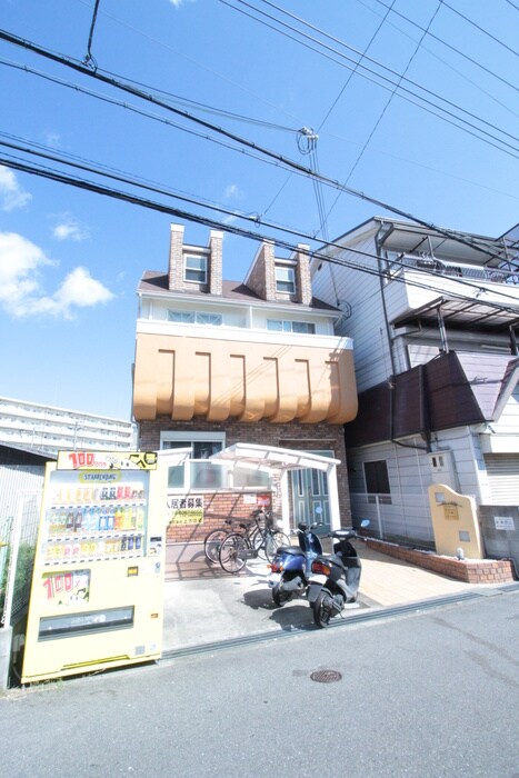 物件外観写真2　(外観写真)