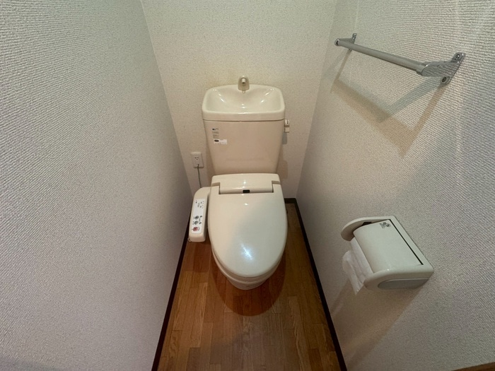 物件内観写真11　(トイレ)