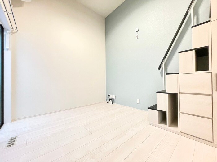 物件内観写真10　(居室)