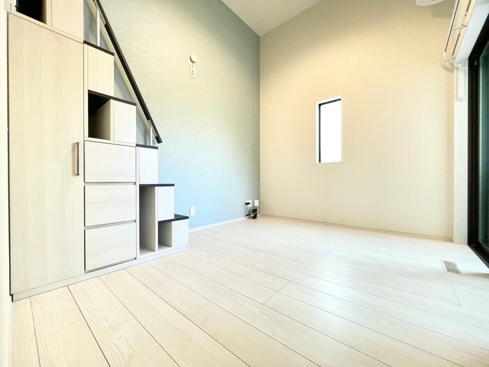 物件内観写真10　(居室)