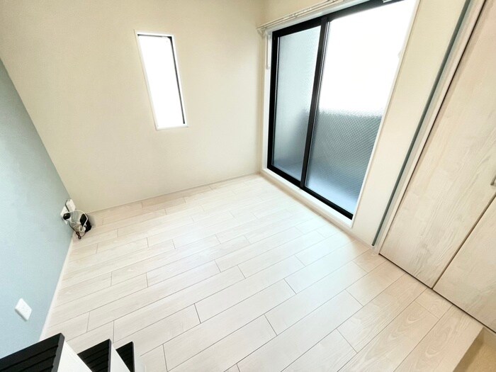 物件内観写真11　(居室)