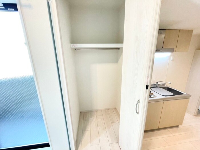 物件内観写真18　(収納)